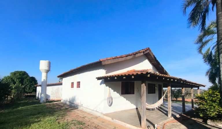 VENDE-SE CHÁCARA EM TERMAS DE IBIRÁ (1)