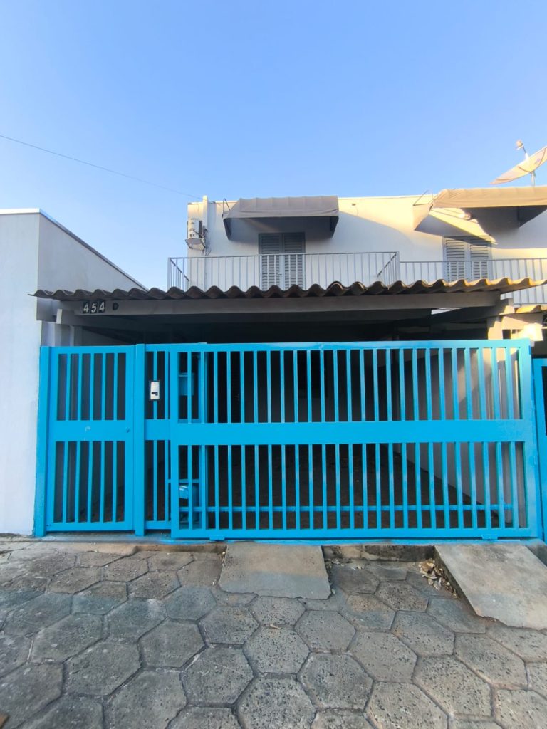 VENDE-SE SOBRADO EM TERMAS DE IBIRÁ (9)